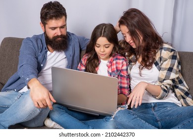 Happy Parents With Kid Girl Elearning Online. Mom Dad And Daughter Shopping