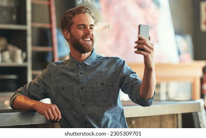 Happy selfie, art and gallery man on video call, vlog or post photo memory to social media, web or app. Artist, creative studio or person smile in startup store, small business or painting exhibition - Powered by Shutterstock