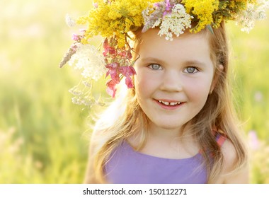 Happy Smiling 3 Years Old Girl Stock Photo 150112271 | Shutterstock