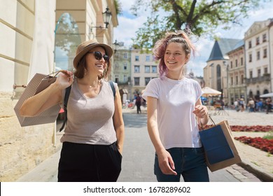 845 Mom And Teen Daughter Shopping Images, Stock Photos & Vectors ...