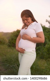 Pregnant Latina Pics