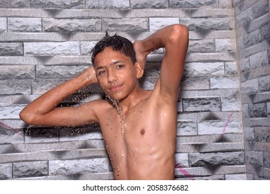 Boys shower teen 