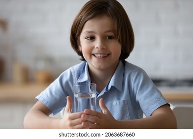 1,693 Child clearing table Images, Stock Photos & Vectors | Shutterstock