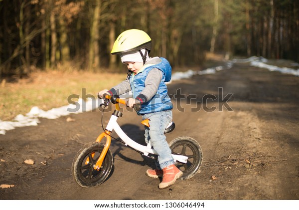 kids sit down bike