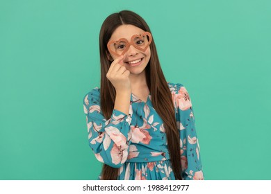 Happy Tween Girl Smile Wearing Heart-shaped Prop Glasses For Valentines Day Party, February 14