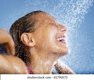 Teen girl in the shower Teen girl in the shower commit error