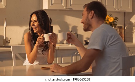 458,157 Happy woman kitchen Images, Stock Photos & Vectors | Shutterstock