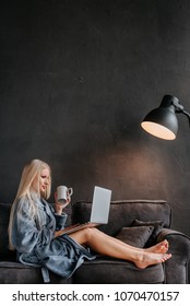 GNOCCA TRAVEL UNGHERIA Sexy mature women masturbating