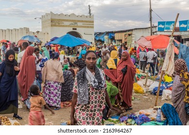 HARAR, ETHIOPIA - APRIL 8, 2019: Street market at Shoa Gate in Harar, Ethiopia