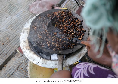 HARAR (Harer), ETHIOPIA – 31 August 2018. Making coffee in Ethiopia is a ritual - a mystery works on all senses . Ethiopia is considered the cradle of coffee.  Brewed here in Harar (UNESCO, 2006).