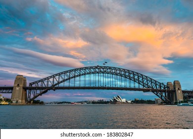 Harbor Bridge,  Sydney Harbor