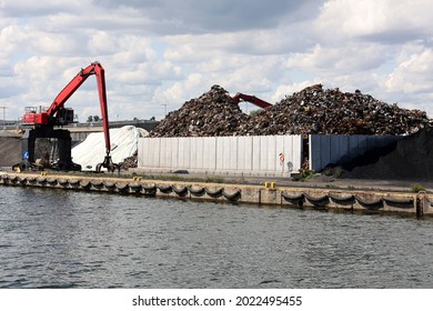 Harbor Wharf Steel Scrap Warehouse Stock Photo 2022495455 | Shutterstock