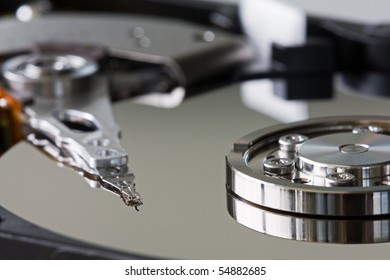 Hard Disk Drive