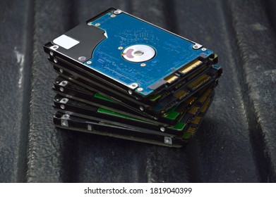 The hard disk is stacked on multiple layers, in the concept of saving a lot of data.