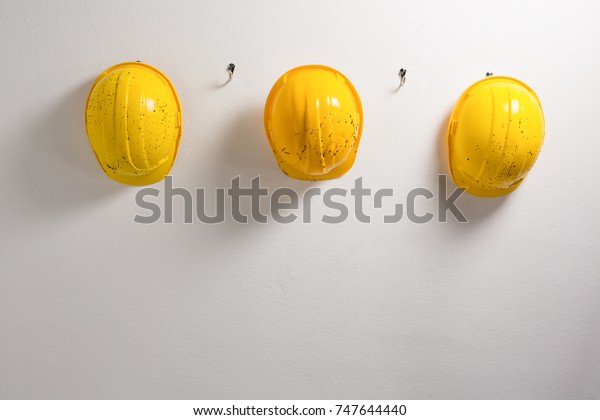 hard hat hook