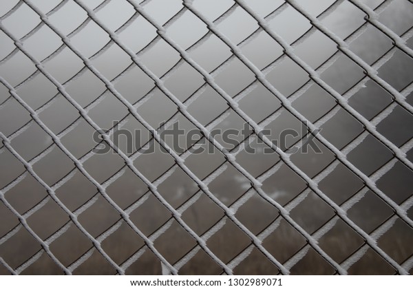 hard wire fence