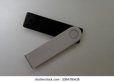 Hardware Wallet For Crypto Currency