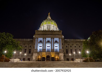 Harrisburg, Pa Capitol Building At Night