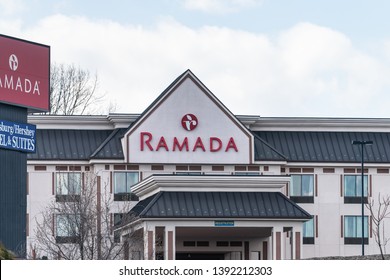 Harrisburg, USA - April 8, 2018: Entrance To Ramada Hotel Near Hershey Attraction Park In State Of Pennsylvania