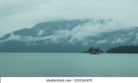 Harrison Lake. Eastern Fraser Valley, BC, Canada 