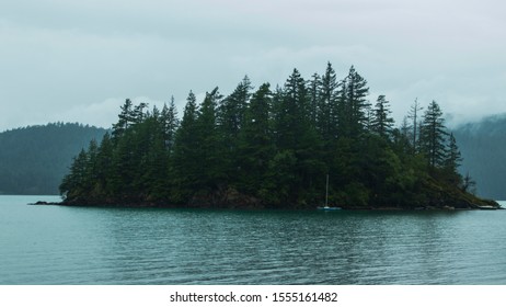 Harrison Lake. Eastern Fraser Valley, BC, Canada 