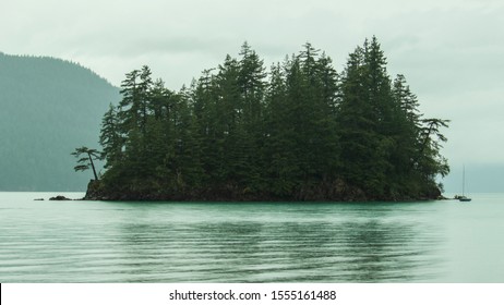 Harrison Lake. Eastern Fraser Valley, BC, Canada 