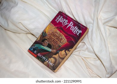 Harry Potter And The Chamber Of Secrets By J.k Rowling