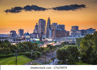 Hartford, Connecticut, USA Skyline.