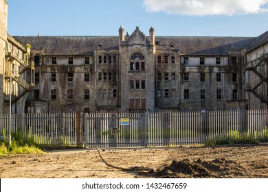 Hartwood Hospital, Abandoned Psychiatric Asylum, Nurses Home. Derelict Of 3-storey U-plan, Baronial-style Nurses Residential Home. Lanarkshire, Scotland