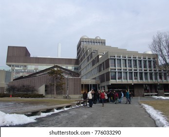 Harvard, USA - Feb 14, 2008 : Harvard University Campus In Winter Tim