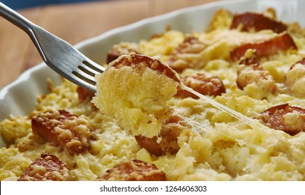 Hash Brown  Breakfast Casserole With Sausage, Easy Breakfast Casserole Is Made With Frozen Hash Browns, Eggs, Sausage And Cheese