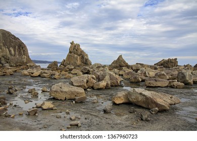 Hashigui Iwa Rocks Kushimoto Wakayama Japan Stock Photo 1367960723 ...