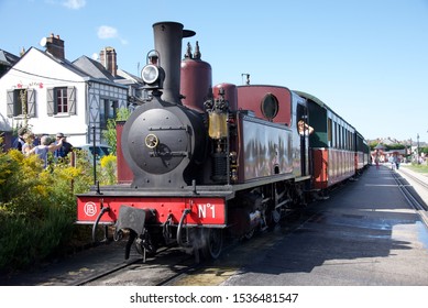 Train A Vapeur Images Stock Photos Vectors Shutterstock