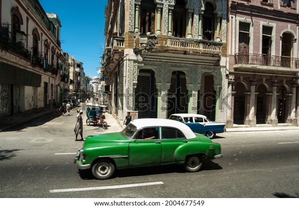 Havana, Cuba, 18.01.2017 Cuban cars: a living\
classic car museum in\
Cuba