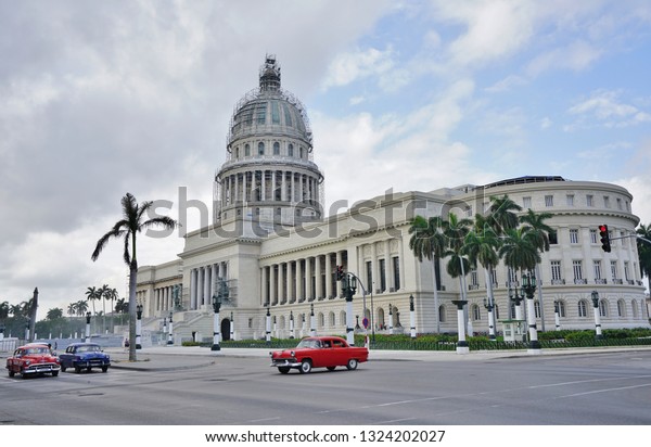 HAVANA, CUBA -3 FEB 2017-
Vintage classic American cars serving as taxi in Havana, the
capital of Cuba.