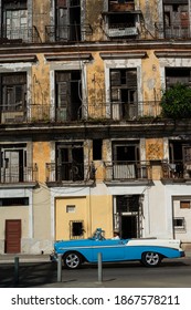 Havana, Cuba - August 27 2018: A Classic Car Is Driving Along Carlos Manuel Céspedes Avenue In Old Havana.