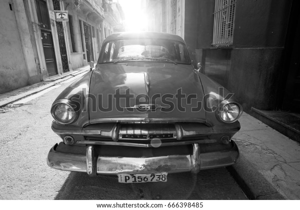 HAVANA, CUBA-OCTOBER 23: Car in streets of\
Havana in October 23, 2015 in Havana. Havana is the largest city in\
the Caribbean\

