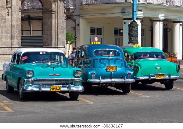 HAVANA-JULY 6:Classic cars July 6,2011 in\
Havana.Under the current law that the government plans to change\
before 2012,Cubans can only freely buy and sell cars that were on\
the road before\
1959