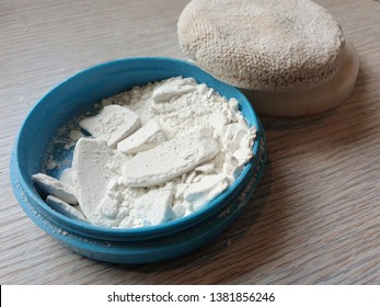 Have You Ever Dropped A Powder Product? Before You Go And Throw That Powder Makeup Straight Into The Trash,need To Fix Cracked And Broken A Compact Face Powder Makeup