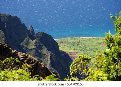 Hawaii: Kalalau Lookout At Koke`e State Park