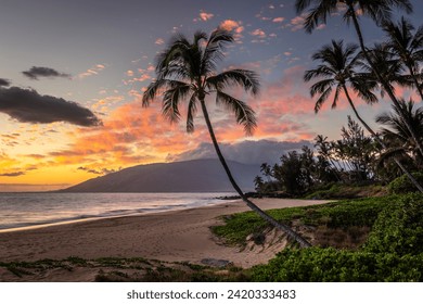 Hawaiian sunset wonder in Kihei, Maui - Powered by Shutterstock