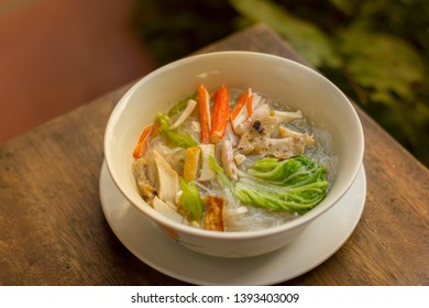 Hawker Stand Sate Skewers In Singapore