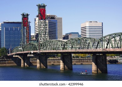 Hawthorne Bridge.