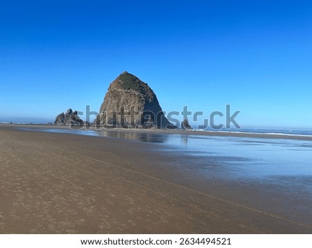 Haystack rock Cannon Beach Oregon