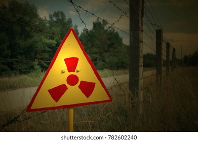 121,163 Nuclear sign Images, Stock Photos & Vectors | Shutterstock