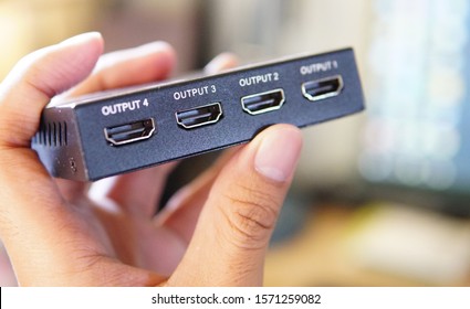 HDMI Output Port(selective Focus),Choosing The Right Solution Concept, HDMI Splitter.