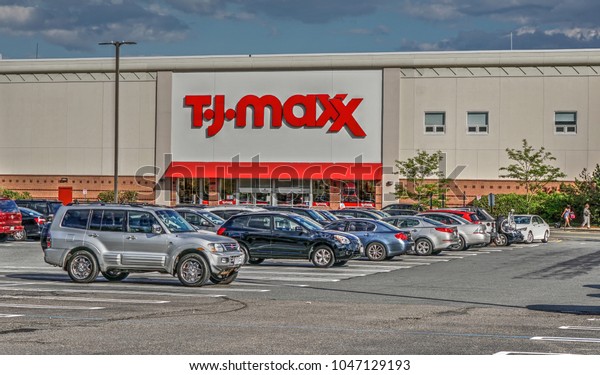 HDR image,\
T.J. Maxx retailer storefront, shopping center parking lot -\
Saugus, Massachusetts USA - August 7,\
2016