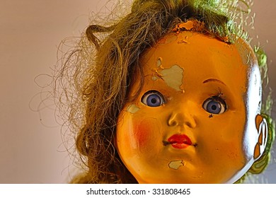 7,449 Broken doll Images, Stock Photos & Vectors | Shutterstock