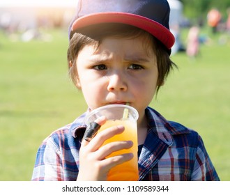 208 Kids drinking slushies Images, Stock Photos & Vectors | Shutterstock