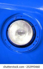 Headlight of bus